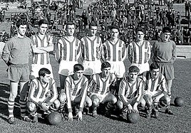 Alineación del Sanse ante el Sabadell con Gastesi, Zugasti, Martiarena, Maiztegi, Alfonso, Arzak, Andonegi, Mendiluce, Olano, Urreisti y Lacalle, además de Arriaga, portero suplente.