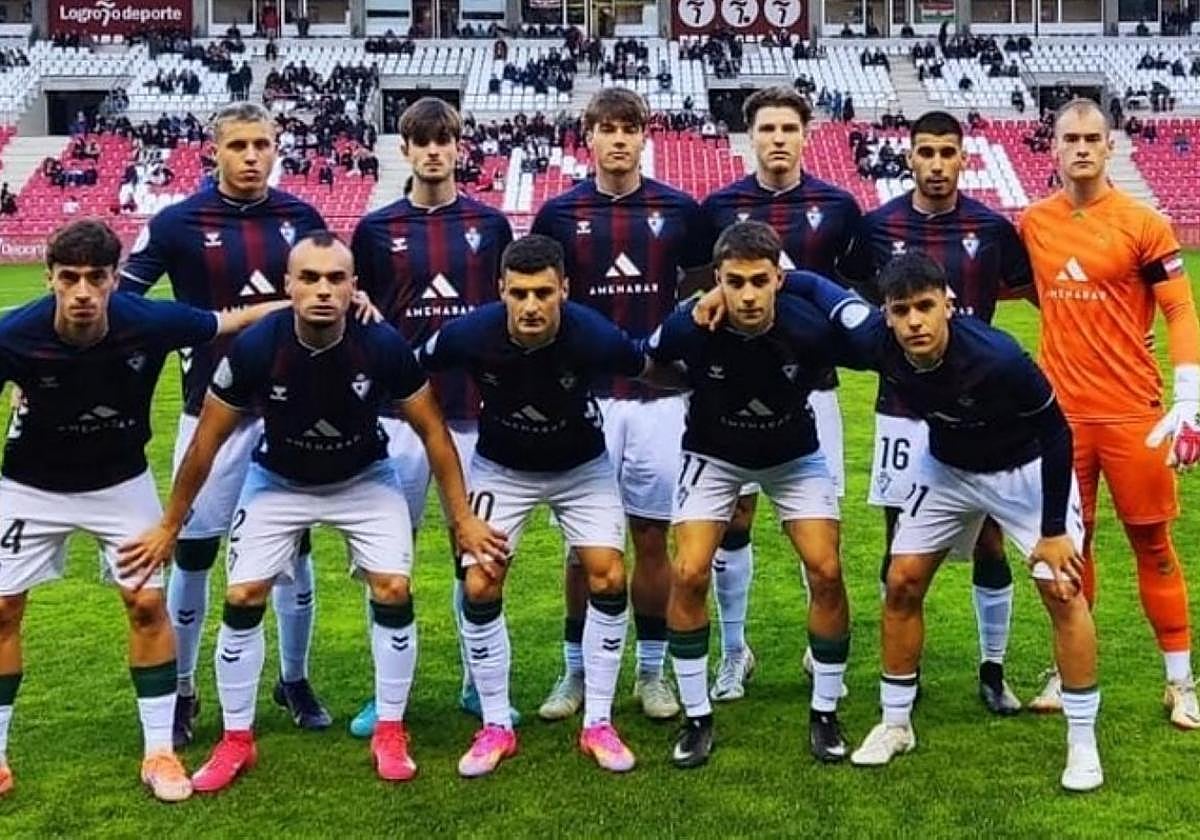 El once con el que el primer filial armero ganó en Las Gaunas.