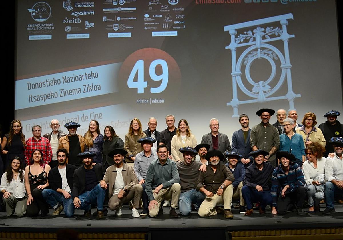 Premiados, autoridades y patrocinadores, en la gala de la 49 edición del Cimasub.