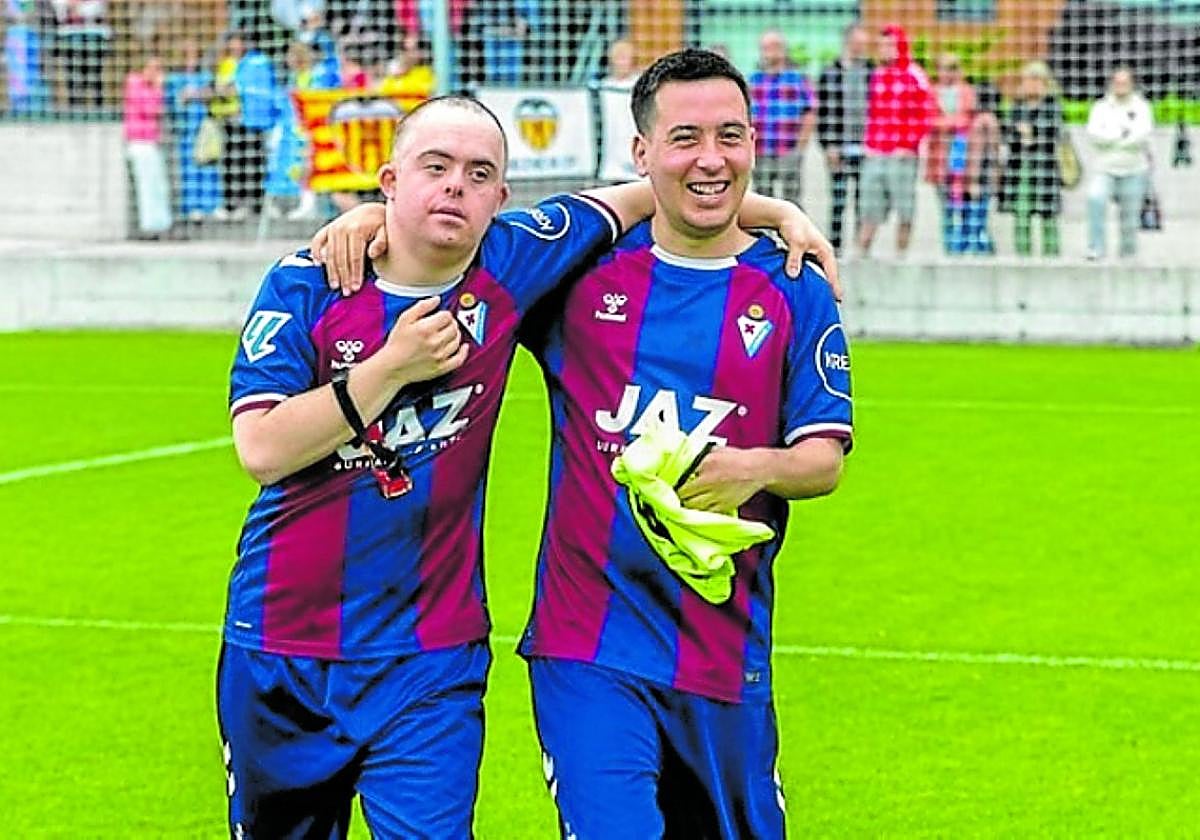 El equipo Genuine de la SD Eibar se estrenará el fin de semana.