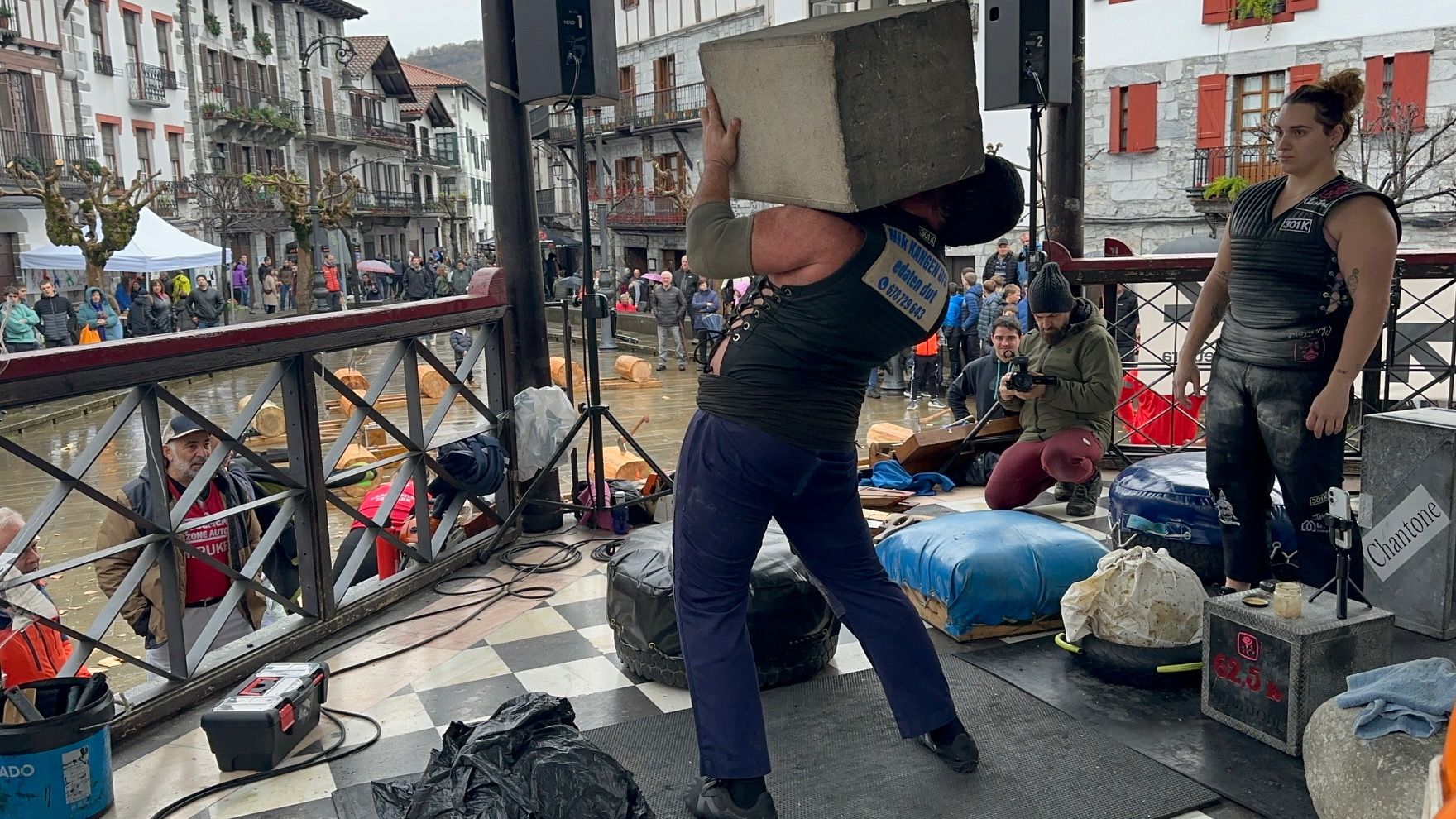 Ferias lluviosas y sin ganado