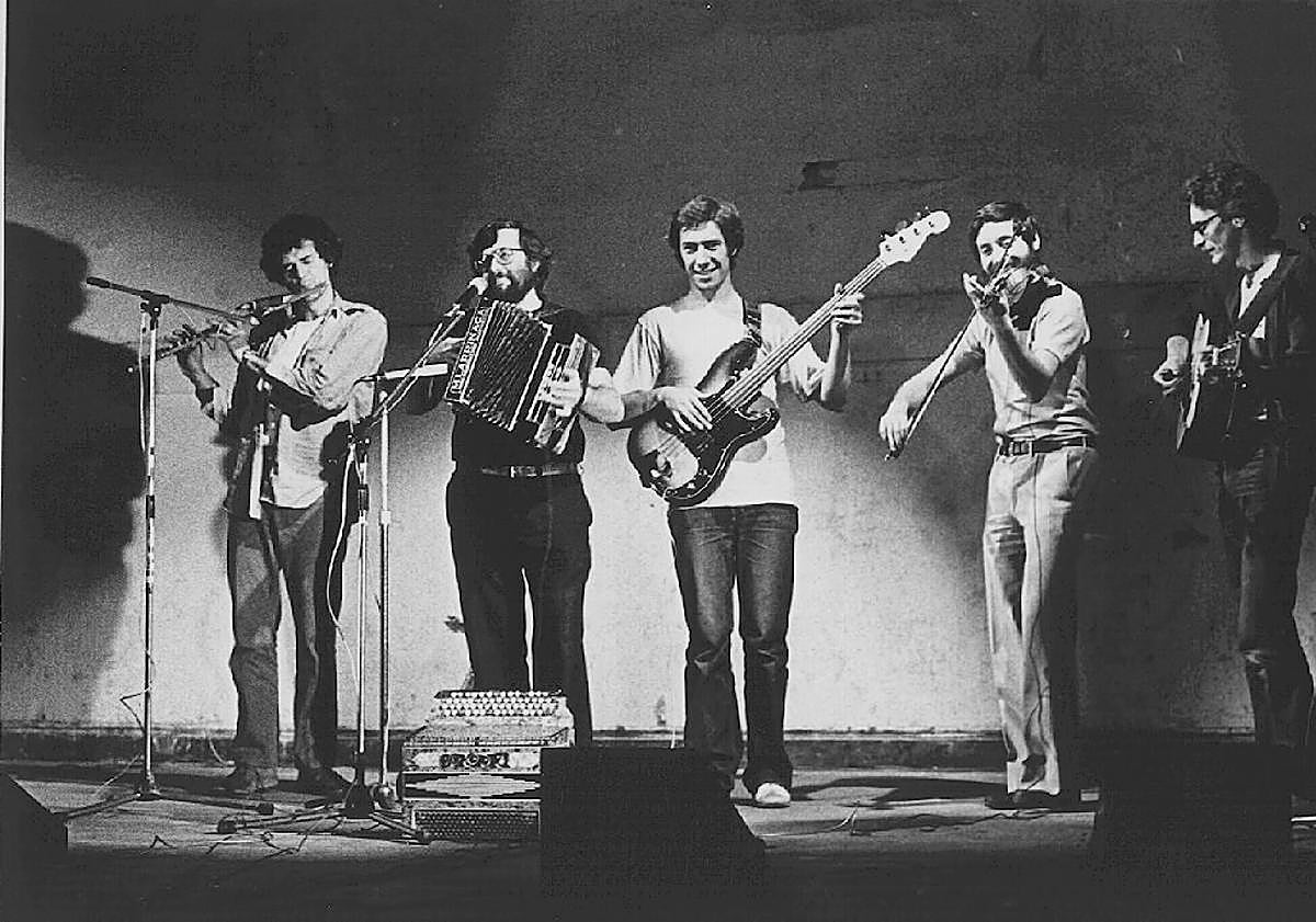 Imagen principal - Hamar urte igarota ere, Oskorriren ondarea bizi-bizirik