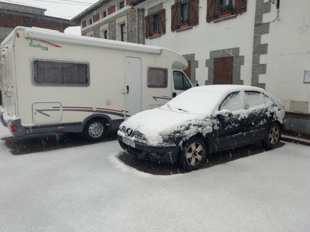 En Bidania-Goiatz la nieve también ha cuajado. 