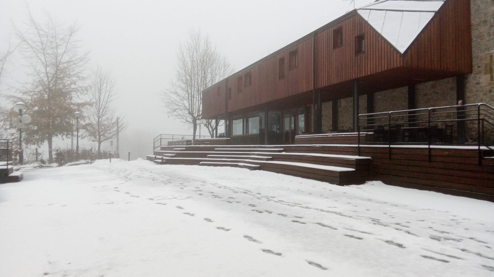 Primeras imágenes de postal en las cimas de Urola Garaia