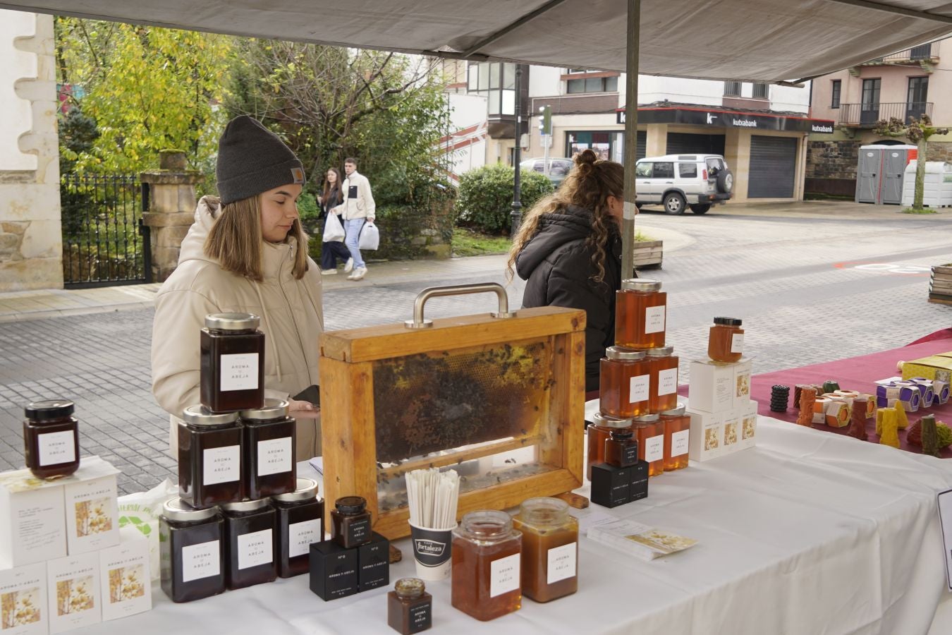 Odolkia, babarrunak eta ardoa nagusi Ormaiztegin