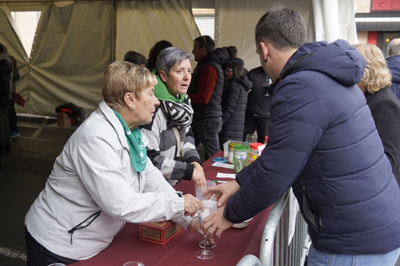 Odolkia, babarrunak eta ardoa nagusi Ormaiztegin