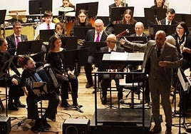 Zumaiako Musika Bandak Astor Piazzolla omenduz ospatu du Santa Zezilia eguna