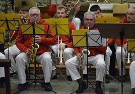 El concierto de Santa Cecilia suele ser todos los años una cita ineludible para Gora Kale Txiki txaranga.