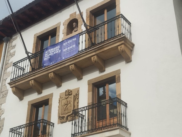 Azaroak 25eko adierazpena, Emakumeen Aurkako Indarkeria Desagerrarazteko Nazioarteko Eguna dela-eta