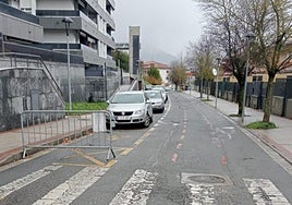 Tramo de Juanastegi en el que se efectuará la renovación del firme a partir de este miércoles.