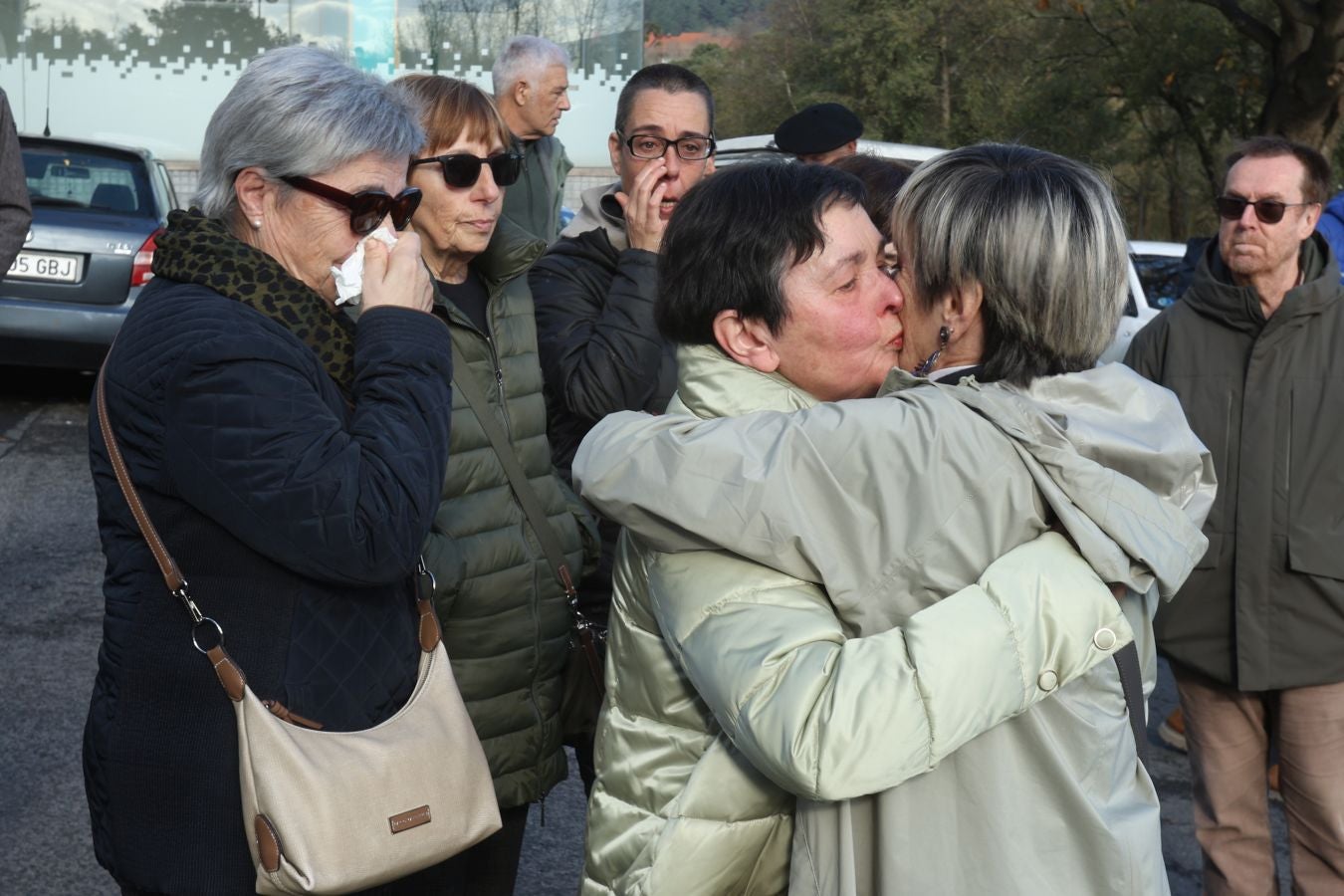 El homenaje a Zabalza en el cuartel de Intxaurrondo, en imágenes