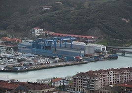 Vista general de Astilleros Balenciaga, en Zumaia.