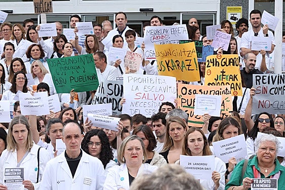 Los médicos empiezan a reprogramar citas a las puertas de la huelga del 9 al 12 de diciembre