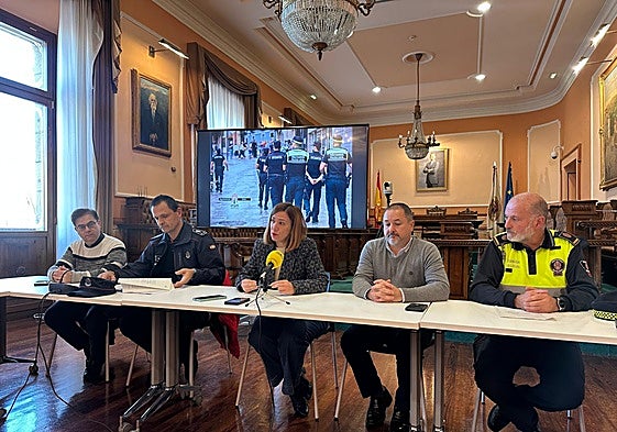 José Mª Lumbreras, Andoni Urdangarin, Cristina Laborda, Iñigo Bergés y Juanjo Aizpiolea.