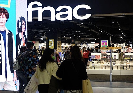 China entra de lleno en Francia para hacerse con el 22% de FNAC: «Han entendido nuestras condiciones»