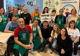 Voluntarios de la sociedad Klink entregaron la recaudación a la asociación Mi dulce guerrero.