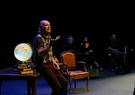 Anton Abadiaren bizitzari buruzko antzelanean aktore bat eta hiru musikarik hartzen dute parte.