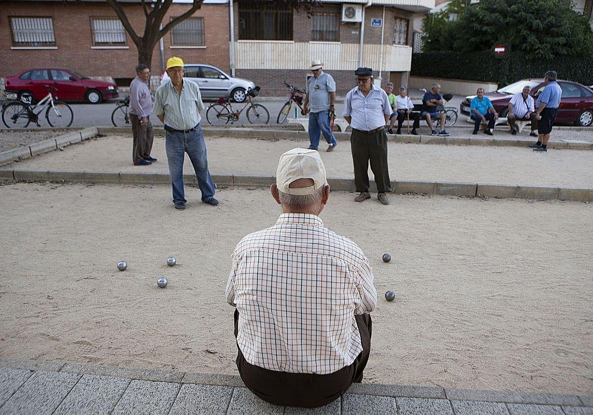 Un beneficiario del subsidio para mayores de 52 años deberá devolver 5.679 euros al SEPE por deudas previas a la Seguridad Social