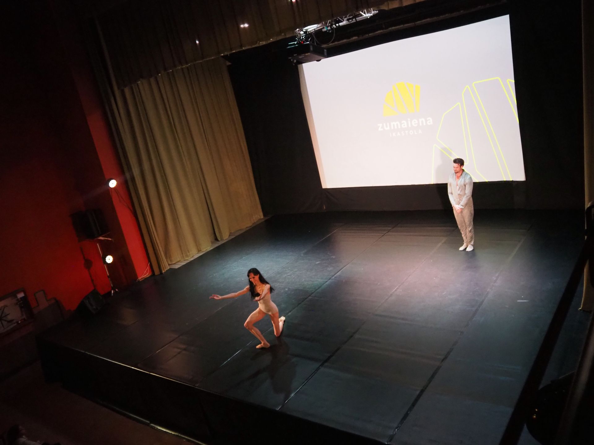 Lucía Lacarra regresa a Zumaia