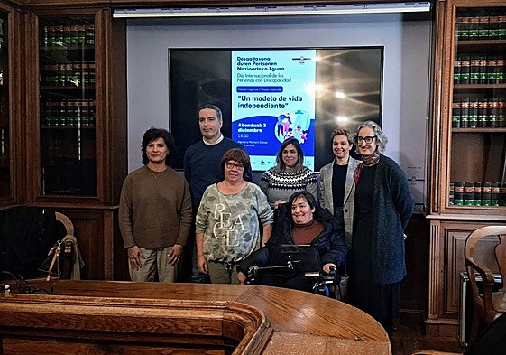 Mila Holgado, Josu Iguiñiz, Mari Llucia, Itxaso Pastrana, Nerea Ríos, Ruth Encinas y Amaia Docampo.