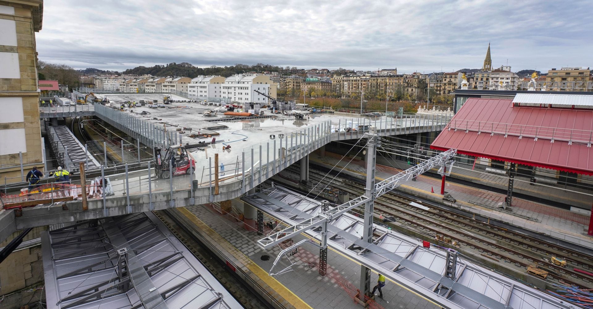 Las obras para poder recibir el TAV en Atotxa, a punto