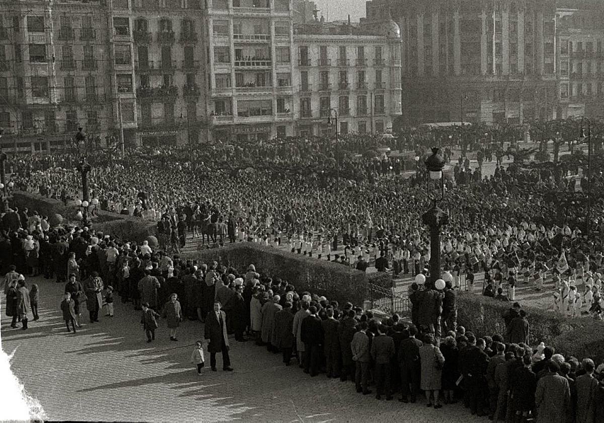 En 1961 empezó la concentración en Alderdi-Eder (aún sin usar la terraza).