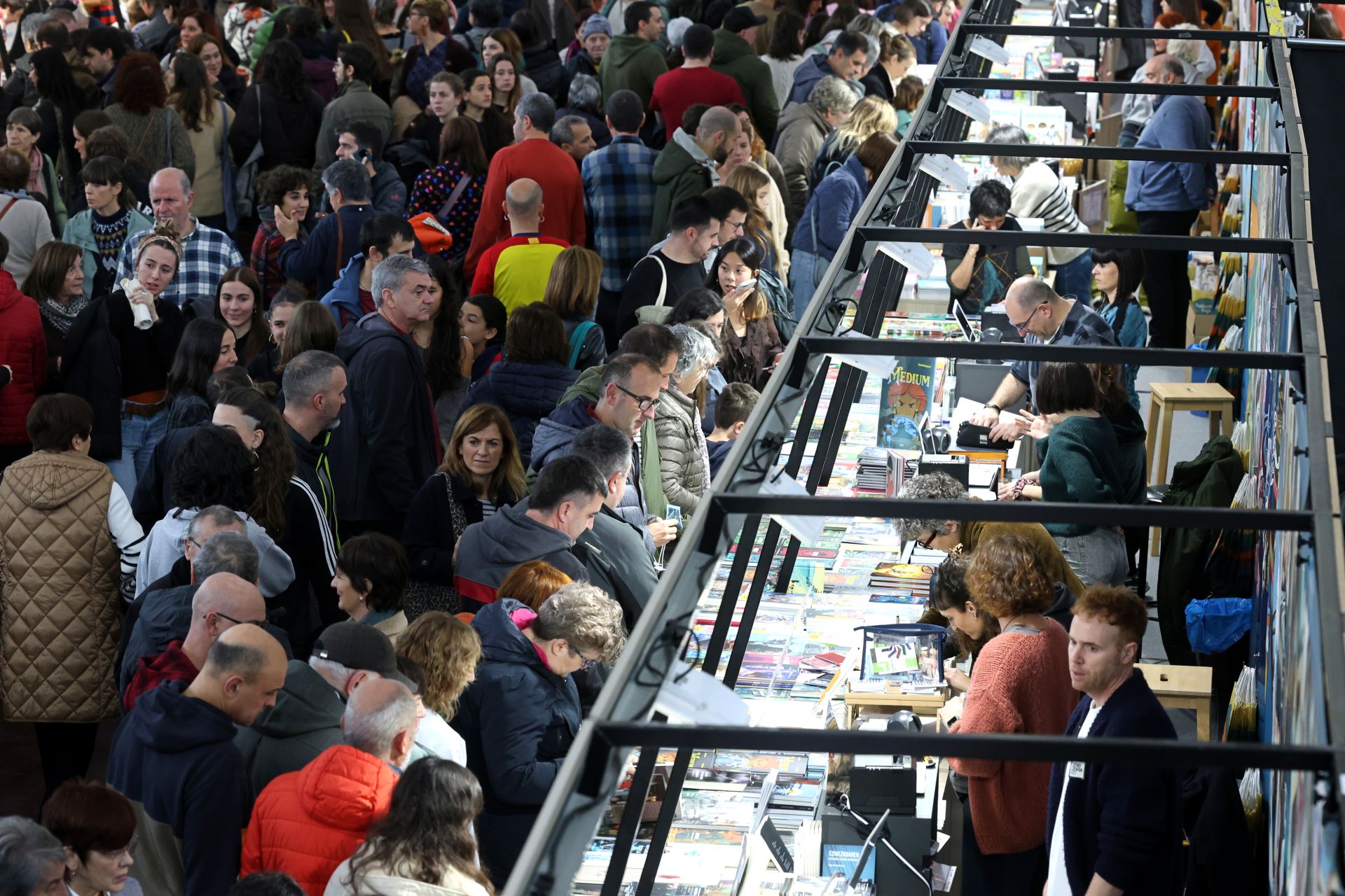 Bigarren eguna, argazkitan