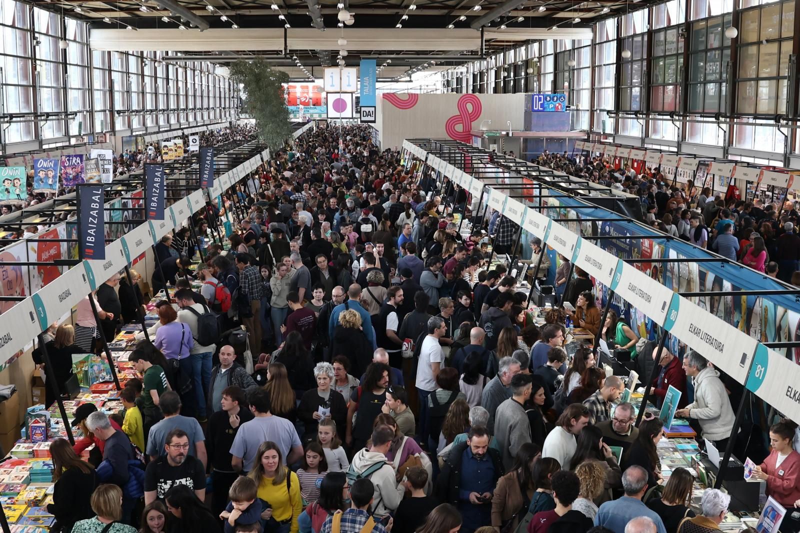 Multitudinario Durangoko Azoka