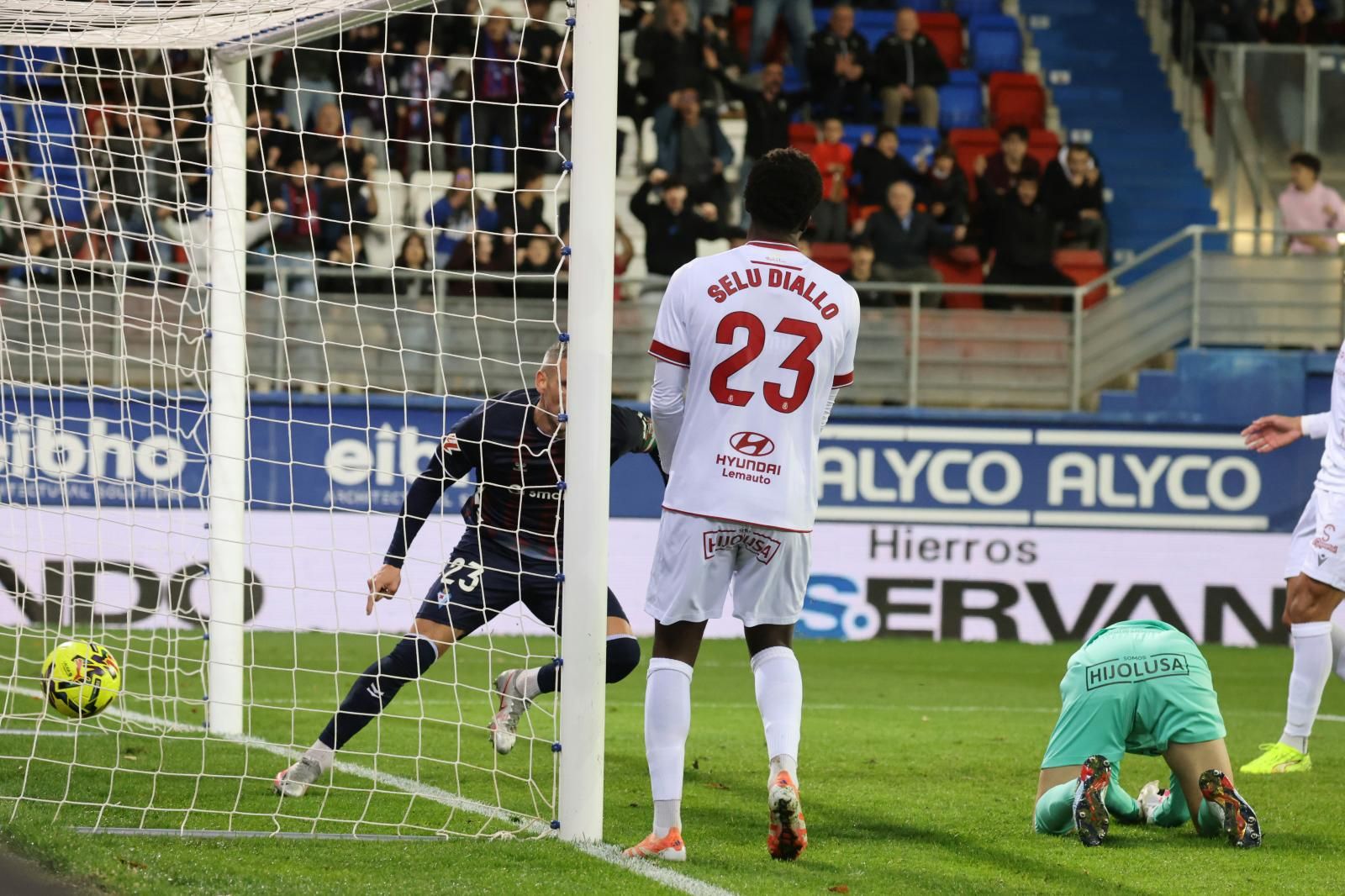 El Eibar 1 - Cultural 2, en imágenes