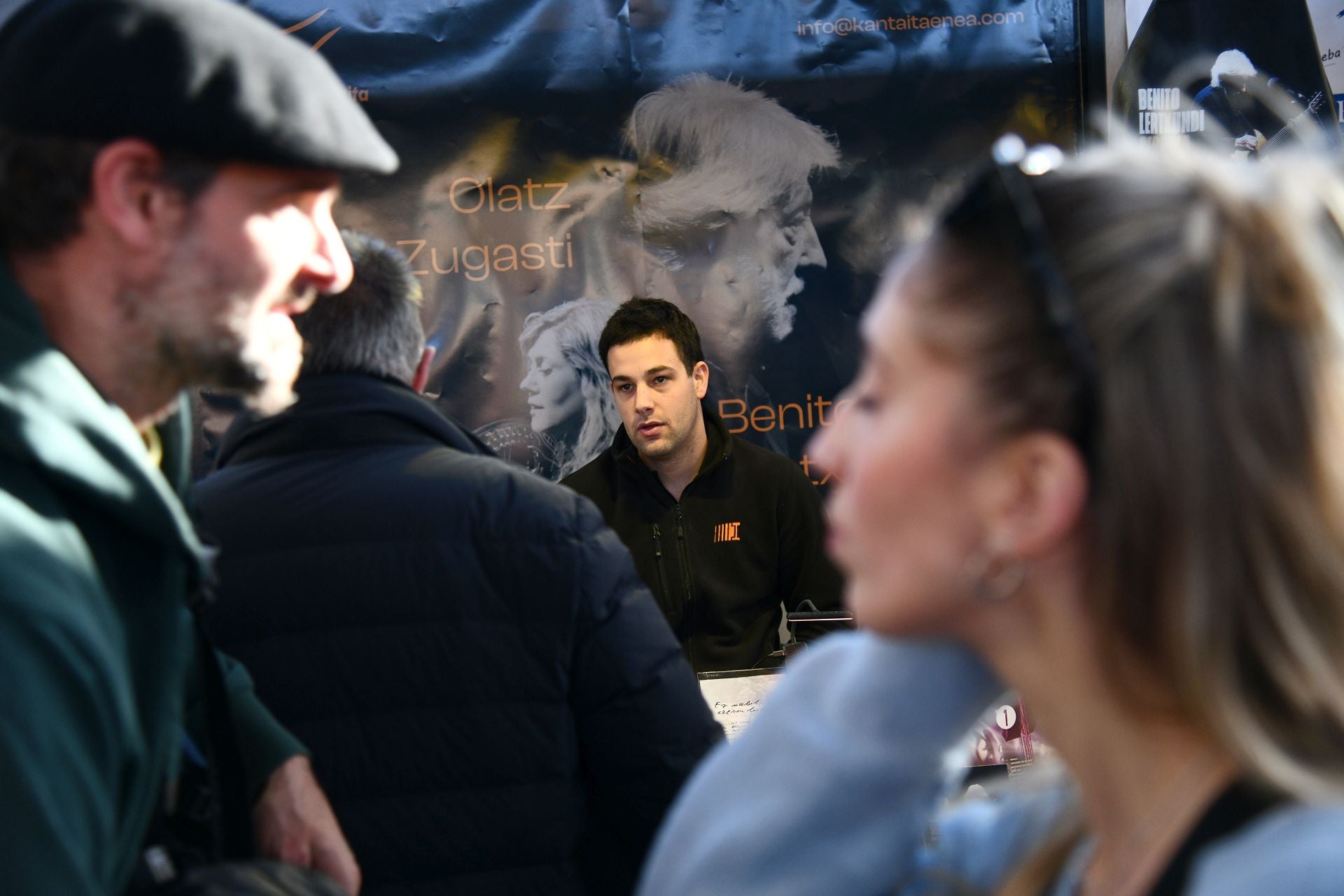 Liburu eta diska festa, baina omenaldietarako denbora baita ere