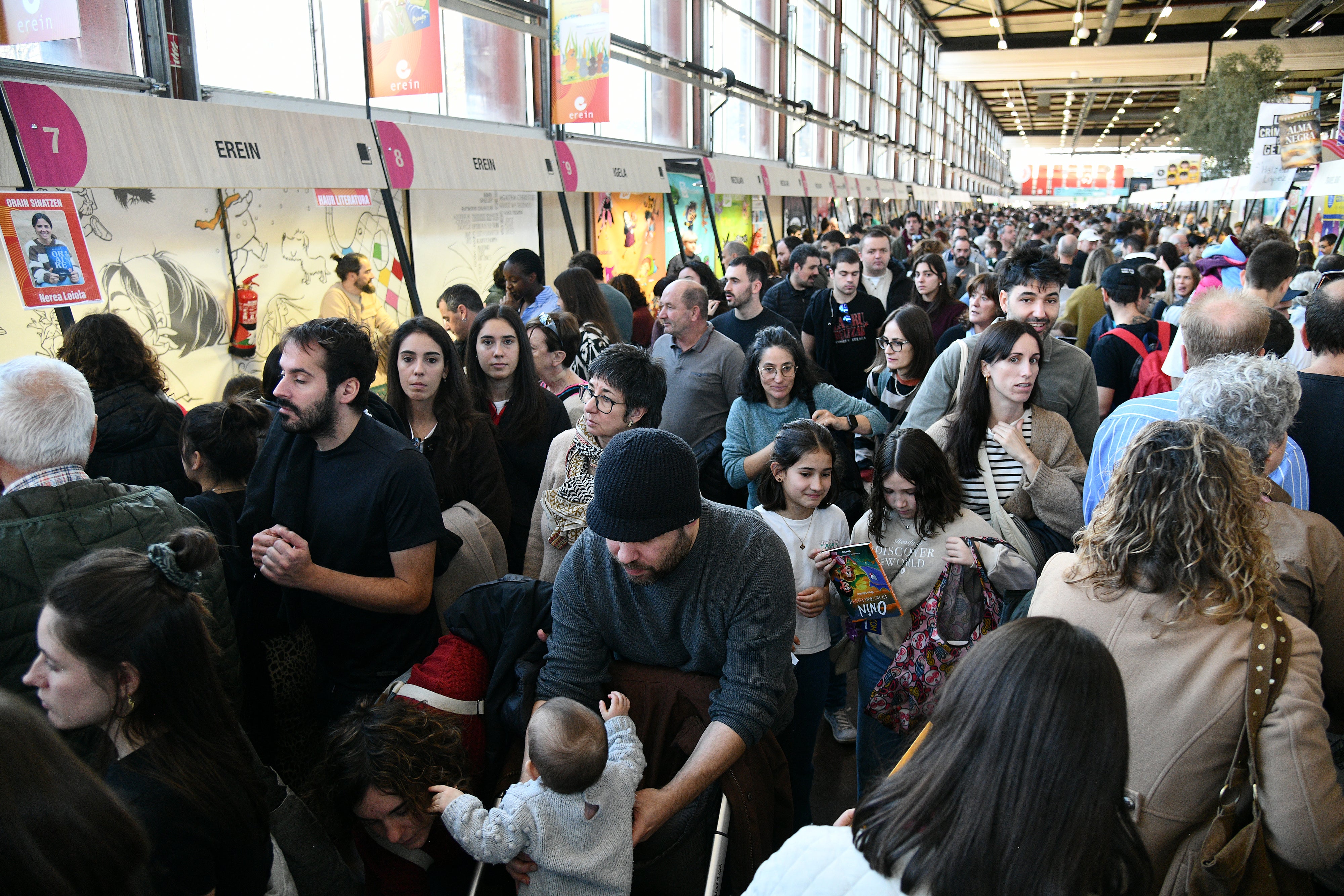 Liburu eta diska festa, baina omenaldietarako denbora baita ere