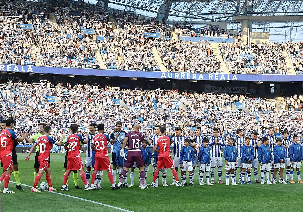 Los socios de la Real verán incrementarse su abono de cara a la próxima temporada si se aprueban las cuentas en la Junta del miércoles.