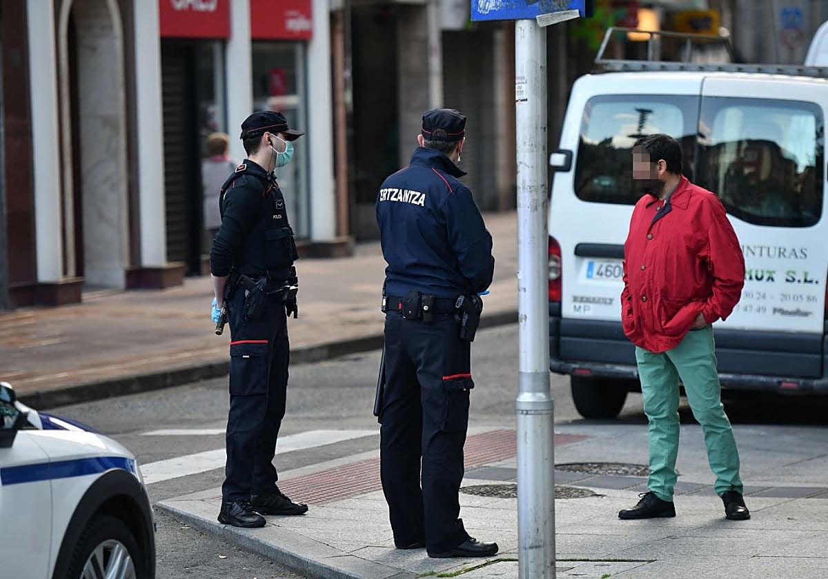 El Ayuntamiento vuelve a solicitar más efectivos de la Ertzaintza para cuestiones de seguridad.