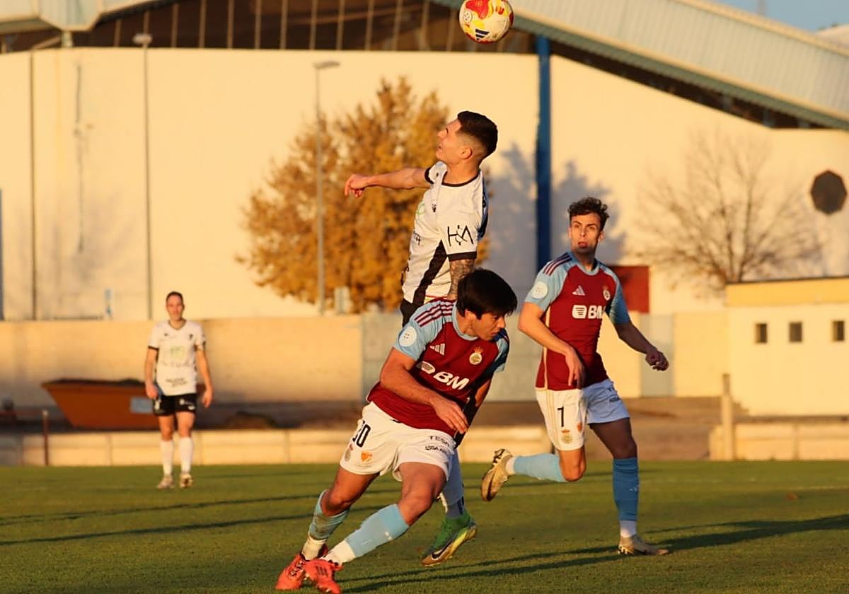 Javi Soroeta y Unai García, goleadores del Real Unión en Alfaro.