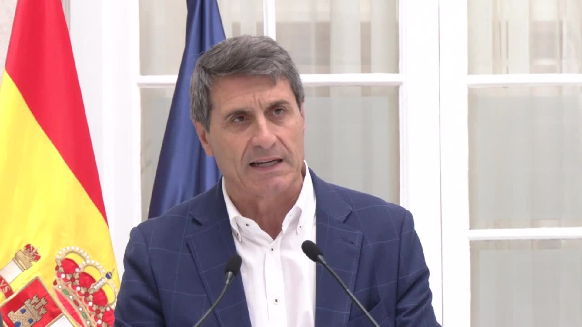 Fernández agradece la "solvencia" del Gobierno durante el apagón