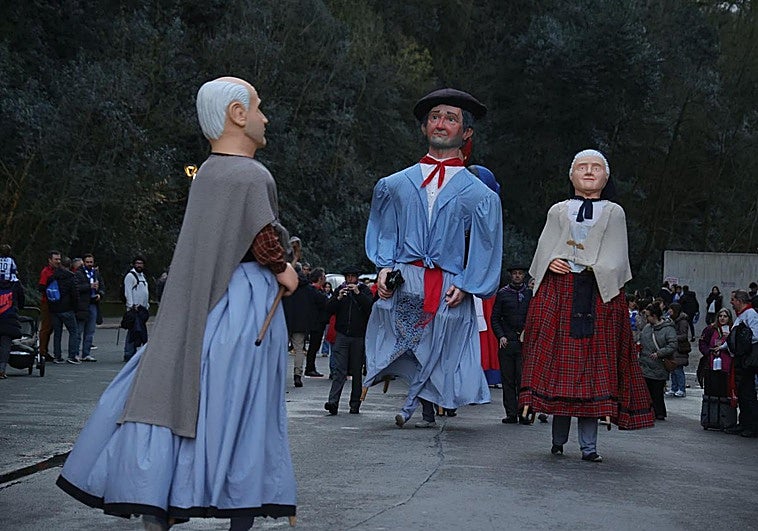 Ambientazo para el encuentro entre la Real y Osasuna
