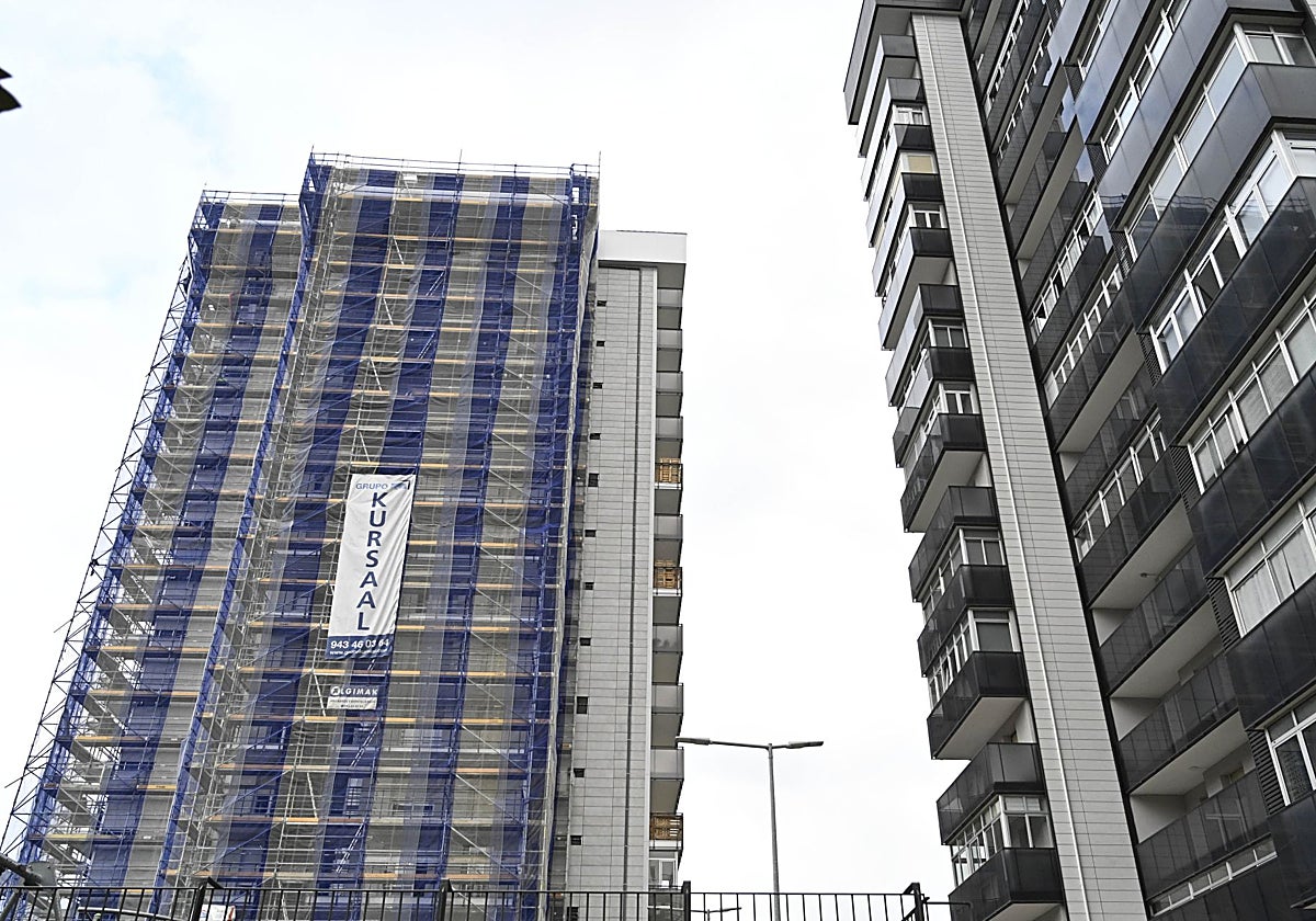 Euskadi bate su récord de rehabilitación de viviendas con más de 2.400 licencias el último año