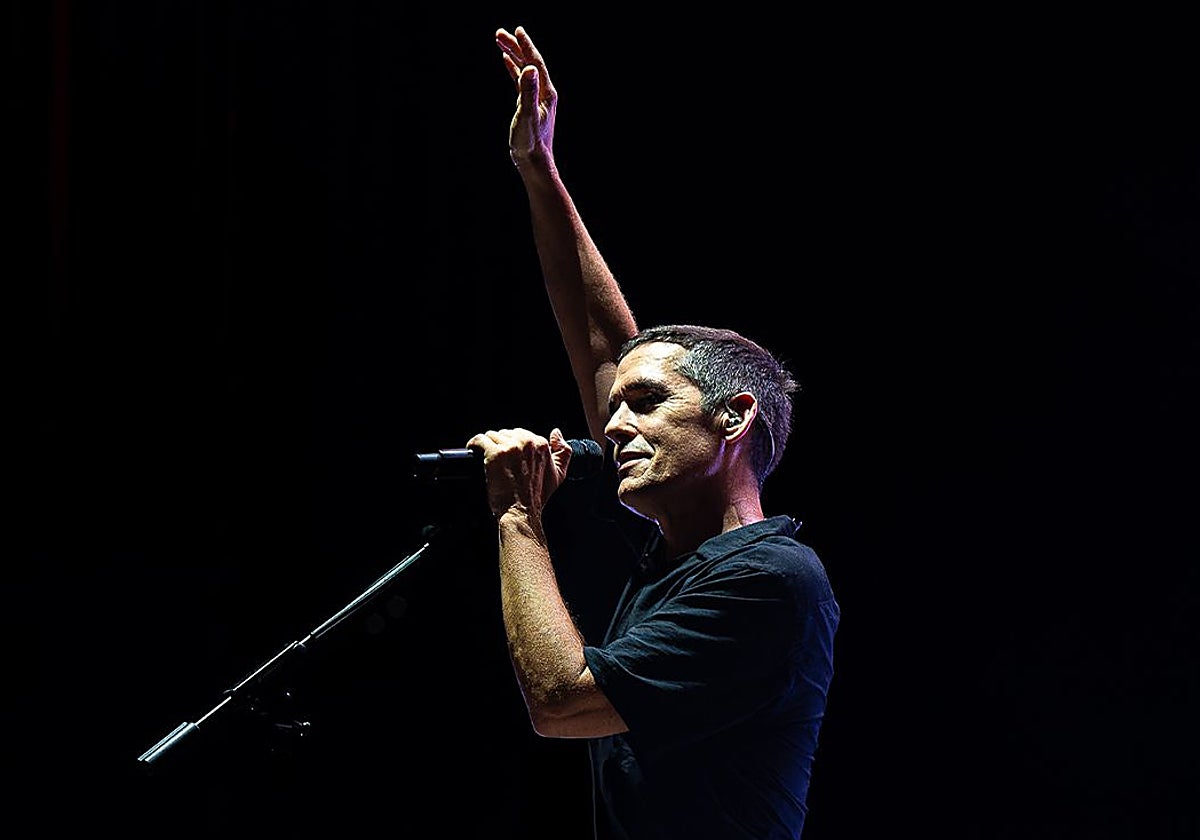 El hombre detrás de 'Maldita Nerea', Jorge Ruiz, goza de cierto anonimato pese a su éxito en el pop español.