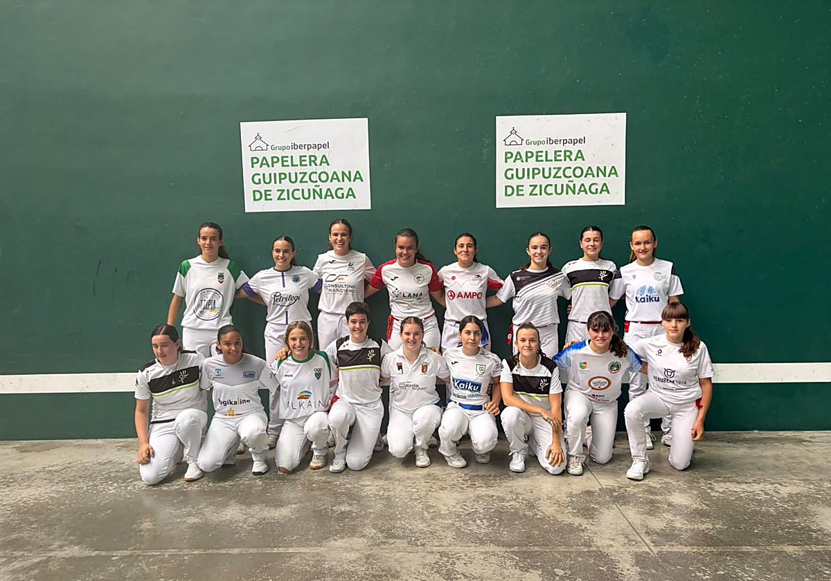 Finales del torneo de pelota Papelera de Zikuñaga