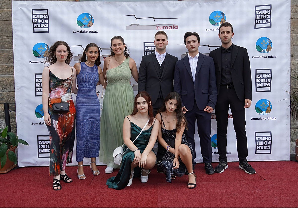 Gala gauak musika, dantza eta festa giro dotorea ekarriko du Zumaiara larunbatean