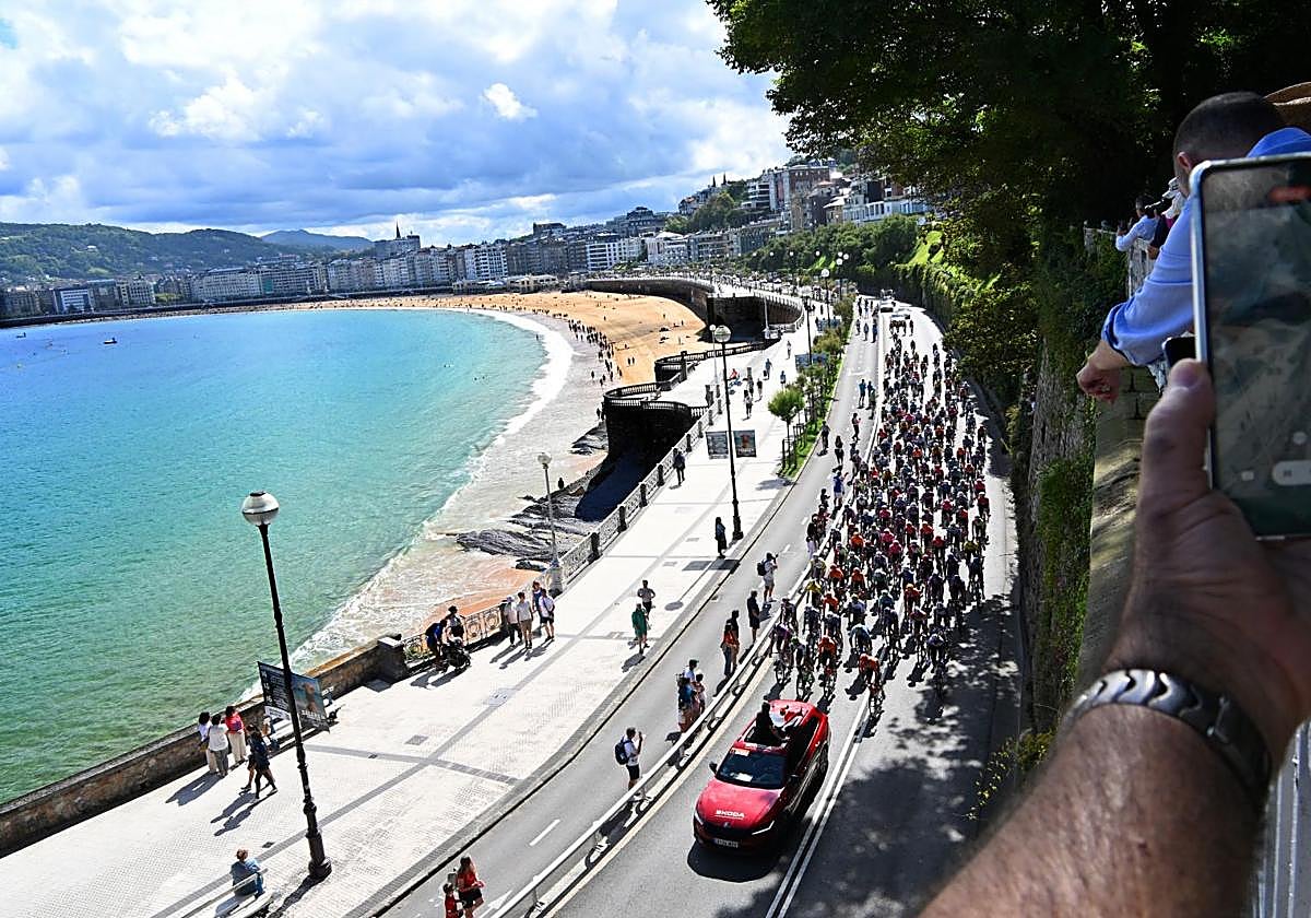 El cierre del Boulevard por la Clásica San Sebastián afectará a 27 líneas de Dbus desde el viernes: estos son los desvíos y paradas