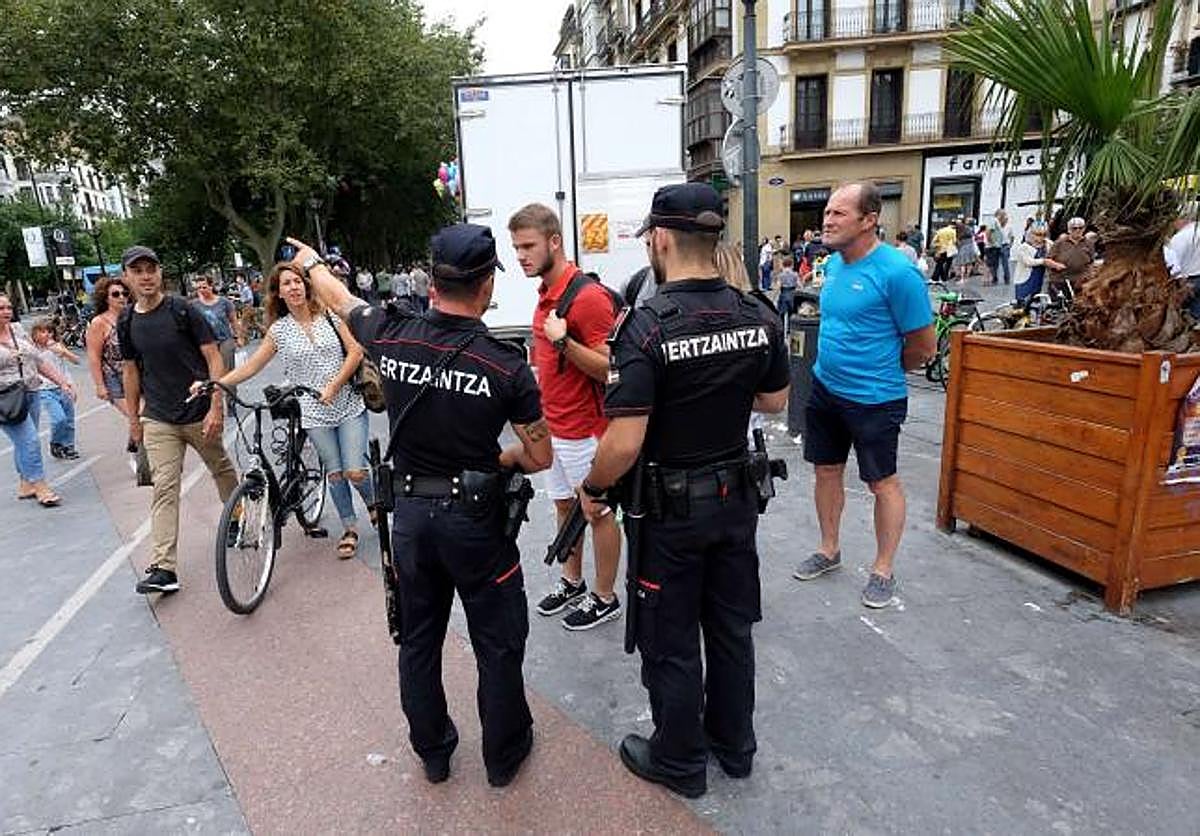Donostia reforzará la seguridad en Semana Grande con más agentes de la Ertzaintza y la Guardia Municipal