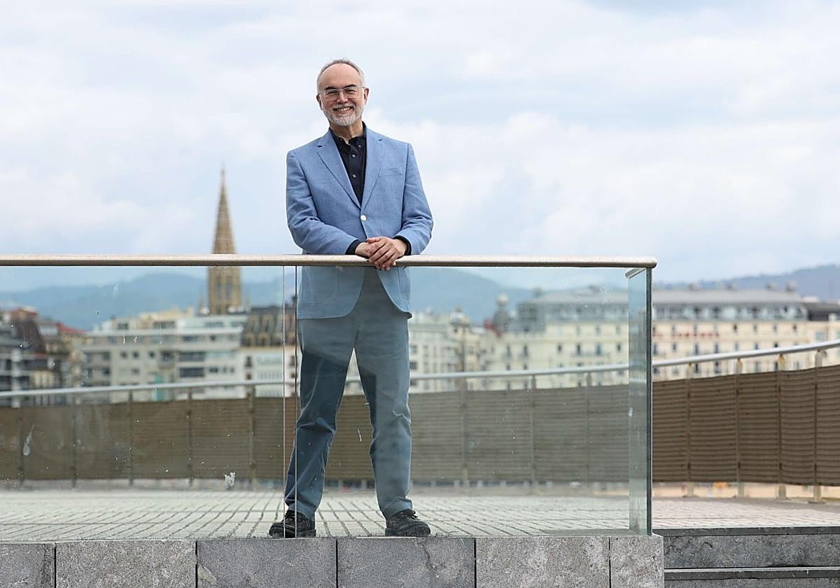 Arcadi Navarro: «Podríamos retrasar o evitar hasta la mitad de los diagnósticos anuales»