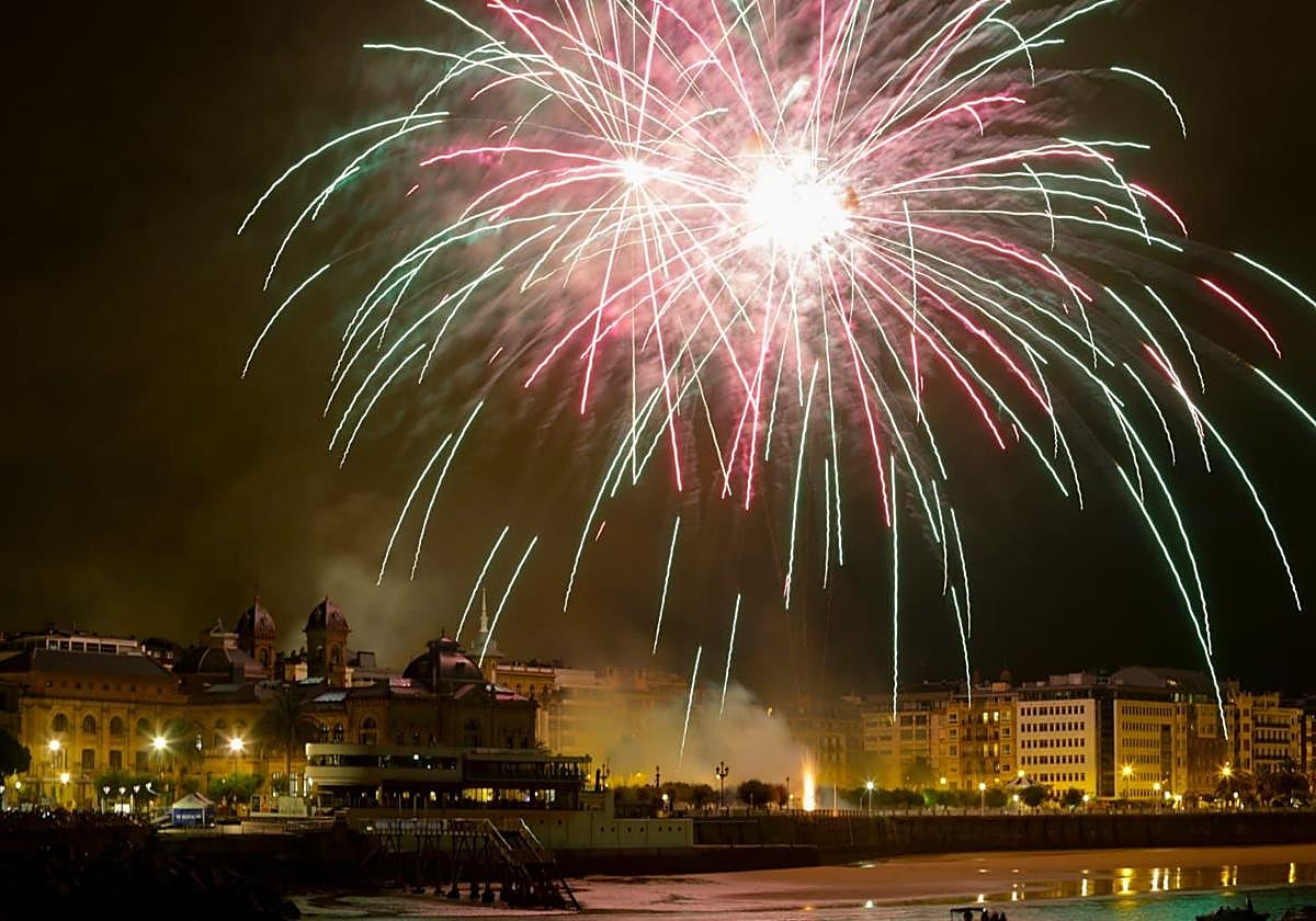 ¿Qué nota les das a los fuegos artificiales de este viernes en la Semana Grande de San Sebastián?