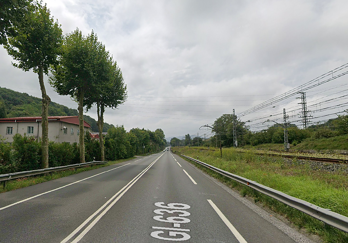 Cortada la Gi-636 en Gaintxurizketa por un accidente entre dos turismos