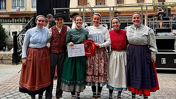 Irati Olaizola gana el Campeonato de Aurresku de Zarautz por segundo año consecutivo