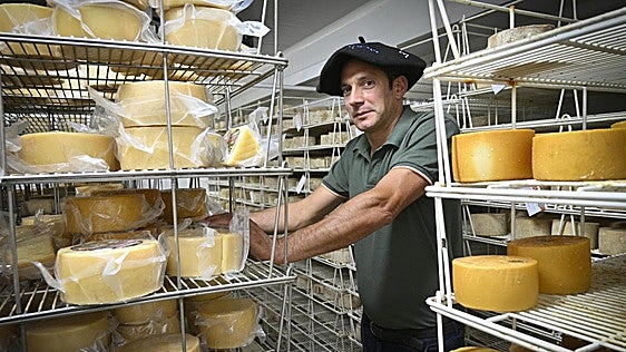 De trabajar en la Michelín a triunfar con el queso en Ordizia