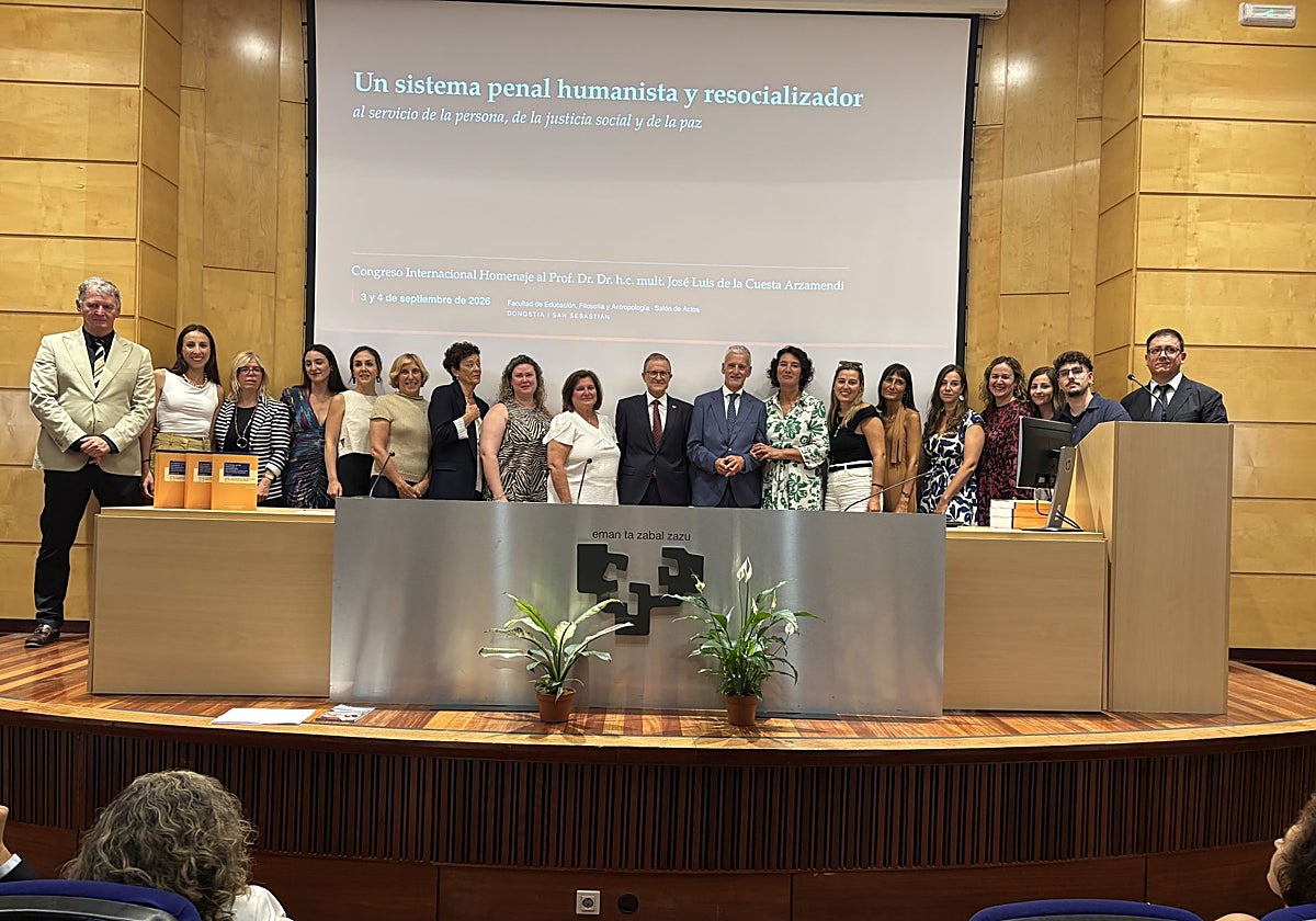 Homenaje a José Luis de la Cuesta