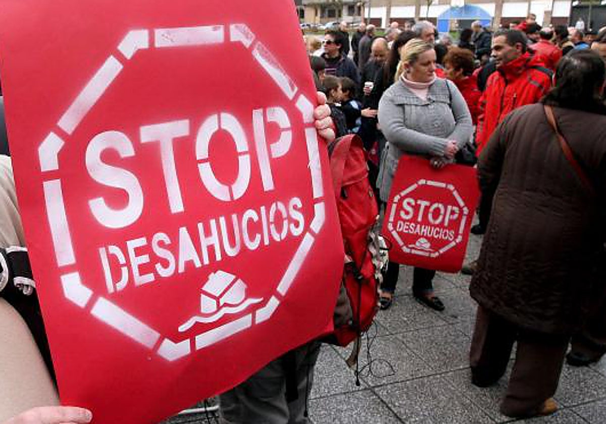 Donostia anuncia un «escudo antidesahucios» para proteger a inquilinos vulnerables