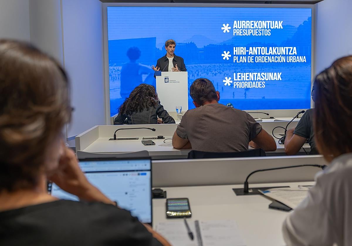Insausti apela a la agenda política donostiarra frente al «ruido de las elecciones generales»